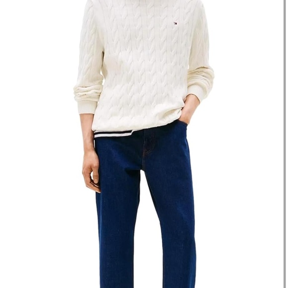 Tommy Hilfiger Men's Ivory Cable Knit Sweater Brand New with Tags Medium - Picture 4 of 8